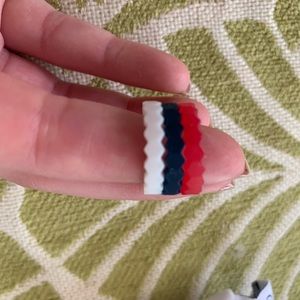 Qalo stackable red white and blue silicone rings